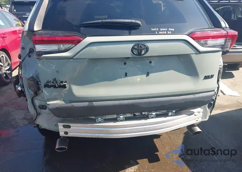 2022 Toyota Rav4 Xle from USA, damaged, VIN 2T3W1RFVXNW197647